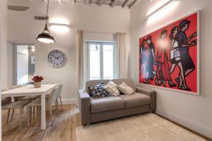 Il Moro Apartment by Mamo Florence