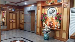 ทรัพย์มุกดา แกรนด์ โฮเทล Submukda Grand Hotel