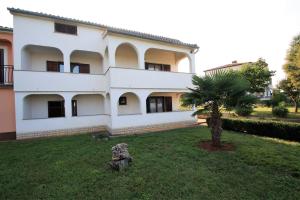 Apartments Livio Stranici