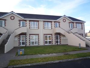 Kilkee Holiday Homes Type A by Trident Holiday Homes