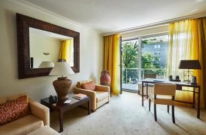 Junior Suite with Balcony room in Hotel Villa Kastania