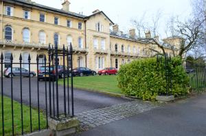 Flat 3, 6 Lypiatt Terrace Cheltenham Gloucestershire GL50 2SX