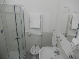 Deluxe Double Room with Extra Bed