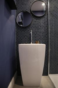 Hotels Hotel Des Arts : photos des chambres