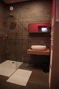 Hotels Hotel Des Arts : photos des chambres