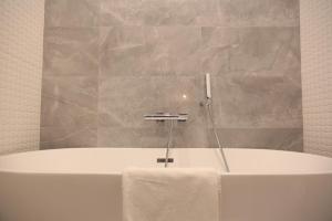 Hotels Hotel Des Arts : photos des chambres
