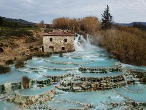 Saturnia Pian Di Cataverna