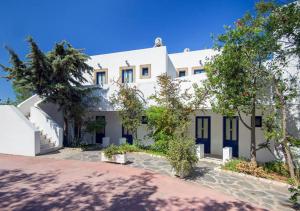 Contaratos Holiday Lettings Kythira Greece