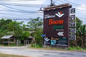 Boom Forest Hotel