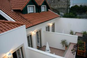Twin Room with Terrace room in Guesthouse Muralhas do Mino