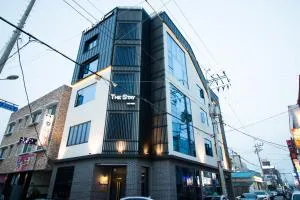 Yeosu Thestay Hostel - Ungch'ŏn-ni