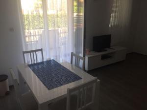 Apartmani Ana