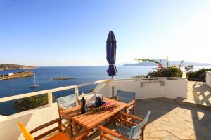 Armonia by Grispos Villas Schoinoussa-Island Greece