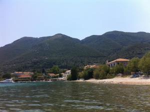 Lefkada Beachfront Apartment