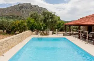 Villa Kera - Ástrikos