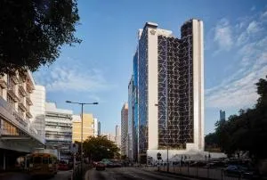 The Emperor Hotel - Hong Kong