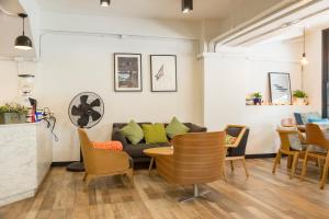 T Hostel @ Victory Monument
