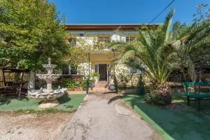 Apartments and Rooms Dragica - Punta