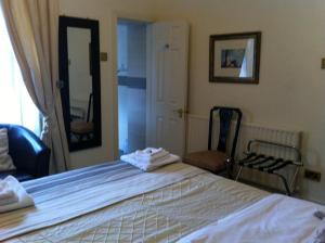 Carlingford House Town House Accommodation A91 TY06