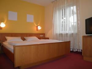Family Room room in Hotel und Gasthof Ritter St. Georg