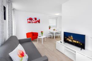 One-Bedroom Apartment room in CityWest Apartments