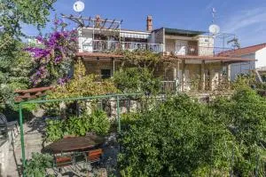 Apartments Nikica - 希杰弗朗吉卡