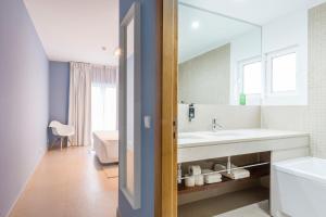 Eden Villas & Apartments