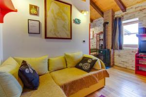 One-Bedroom Apartment room in House Lumanera - Merascica