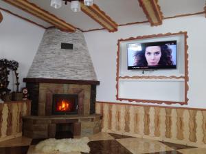 Дзвін Карпат