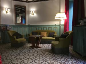 Hotels The Old Hotel Ravel Centre : photos des chambres