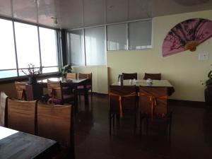 Jain Group Hotel Royal Residency