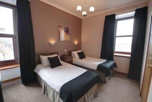 Budget Twin Room room in Waverley Hotel