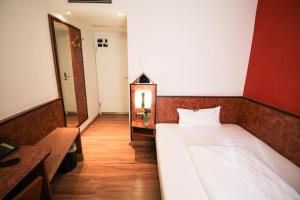 Single Room room in Hotel Miramar am Römer