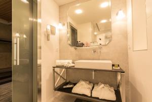 Hotels Plaza Madeleine & Spa : photos des chambres