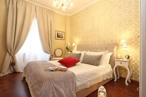 Deluxe Double Room room in Liberty Vatican Suites - Liberty Collection