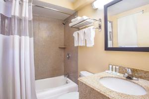 Travelodge by Wyndham South Burlington