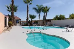 National 9 Inn - Taft