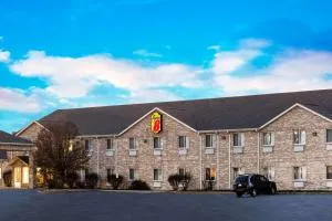 Super 8 by Wyndham Remington - Lafayette