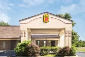 速8伊利诺斯特洛维尔酒店 - 杰克逊维尔