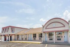 Knights Inn Peru - Peru