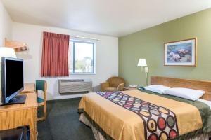 Super 8 by Wyndham West MiddlesexSharon Area
