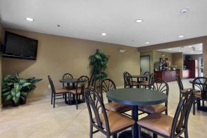 Microtel Inn & Suites by Wyndham Palm Coast I-95