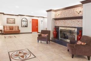 Birch Hill Suites Detroit-Warren