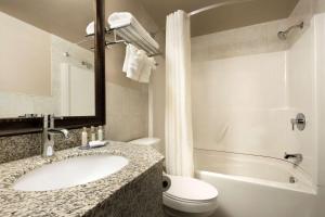 Travelodge by Wyndham Lethbridge