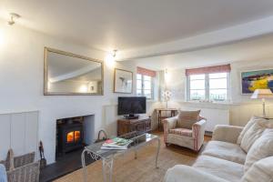 Plum Cottage - Vivre Retreats