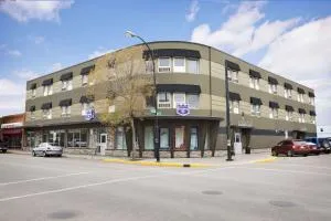 Central Suite Hotel - Ллойдмінстер