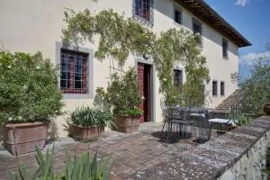 Ricavoli by Salogi Villas - Troghi