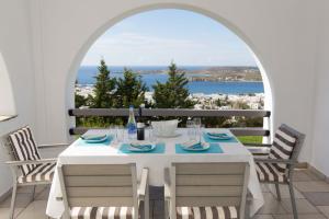 Parian Hill Residence Villa Paros Greece