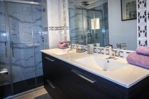 Penthouse A6 Parque la CarolinaCarolina Park