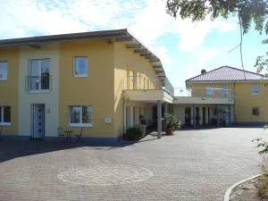 Gästehaus Weingut Glas - 圣马丁